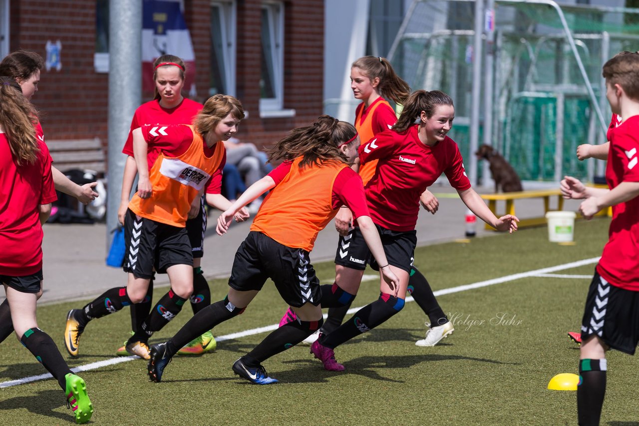 Bild 71 - B-Juniorinnen Pokalfinale SV Henstedt Ulzburg - SG Holstein Sued : 2:0